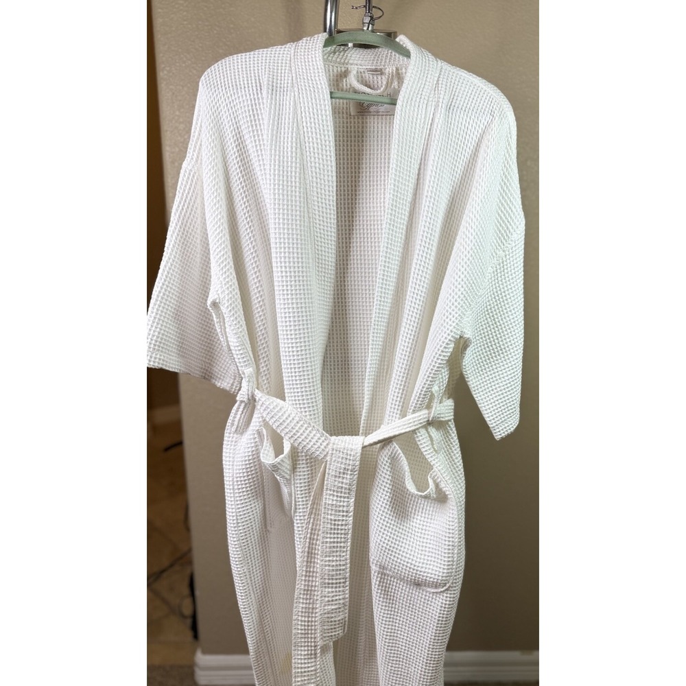 Monarch‎ White Waffle Weave Bathrobe Unisex OSFM Cotton Blend Lightweight